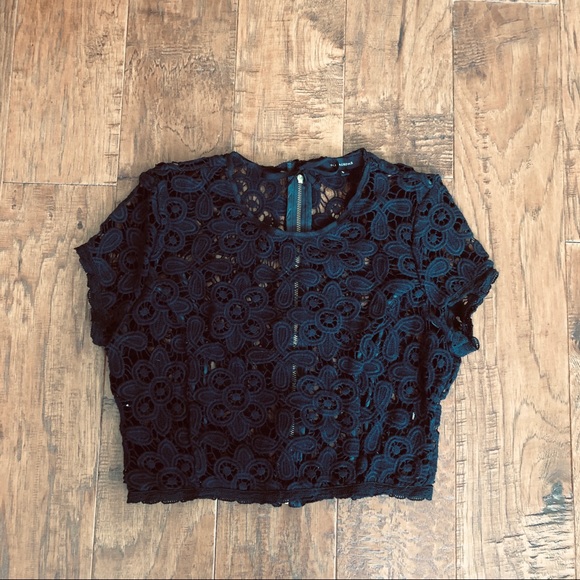 NWOT Black Lace Crop Top - Picture 8 of 9